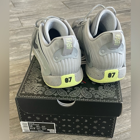 Nike KD15 TB size 10! - Picture 2 of 8